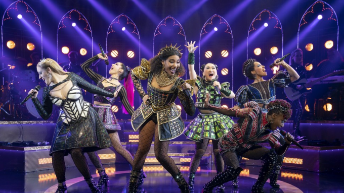Six The Musical at CIBC Theatre
